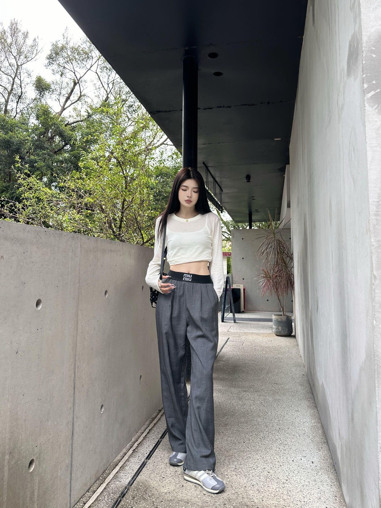미우미우 바지 (해외배송)