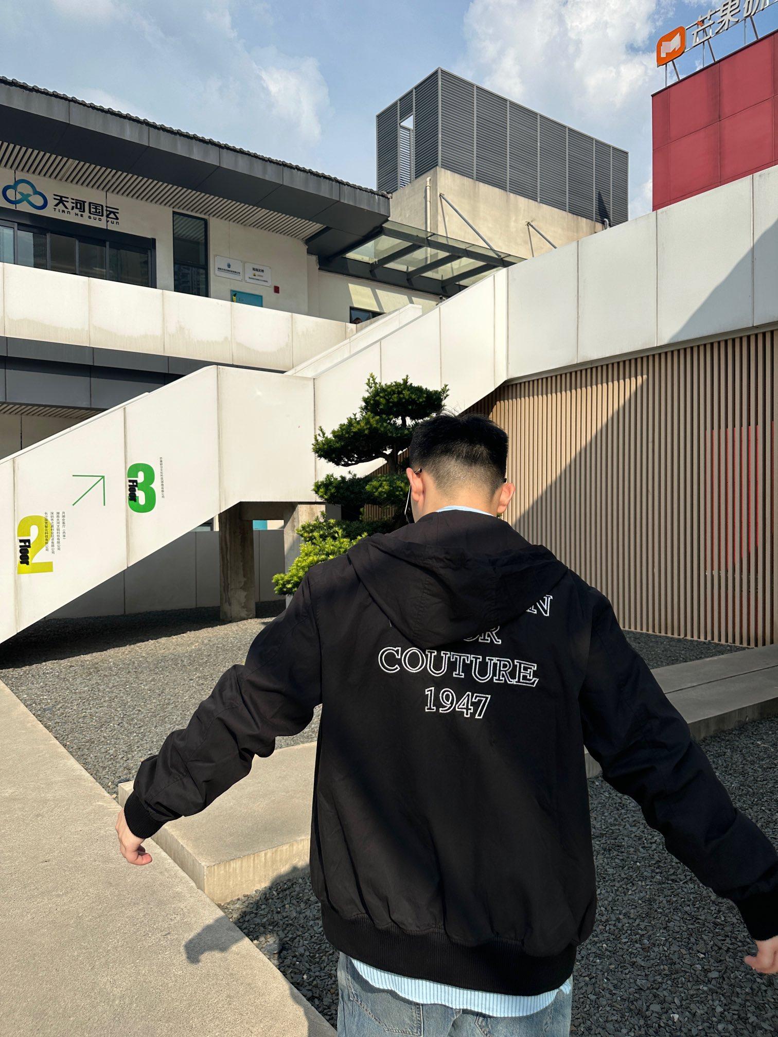 디올 레터 프린트 후드 윈드브레이커 재킷 (해외배송)