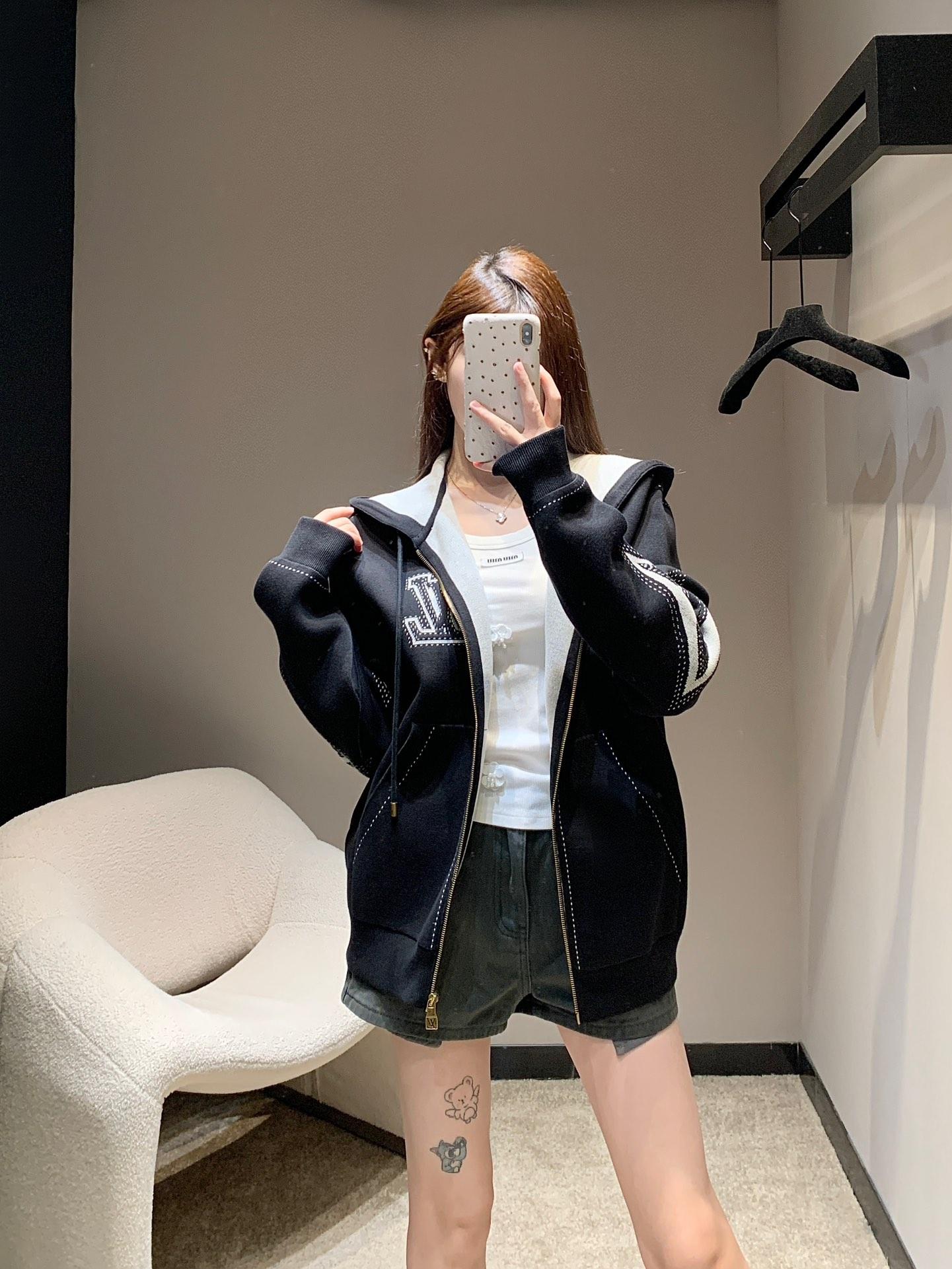 루이비통 지퍼 니트 후드 재킷 (해외배송)