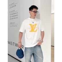 루이비통 반팔 라운드넥 티셔츠 2컬러 (해외배송)