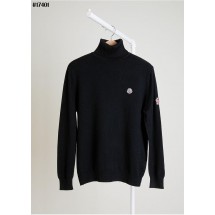 몽클레어 와펜 패치 울 블렌드 하이넥 니트 풀오버 (국내배송)