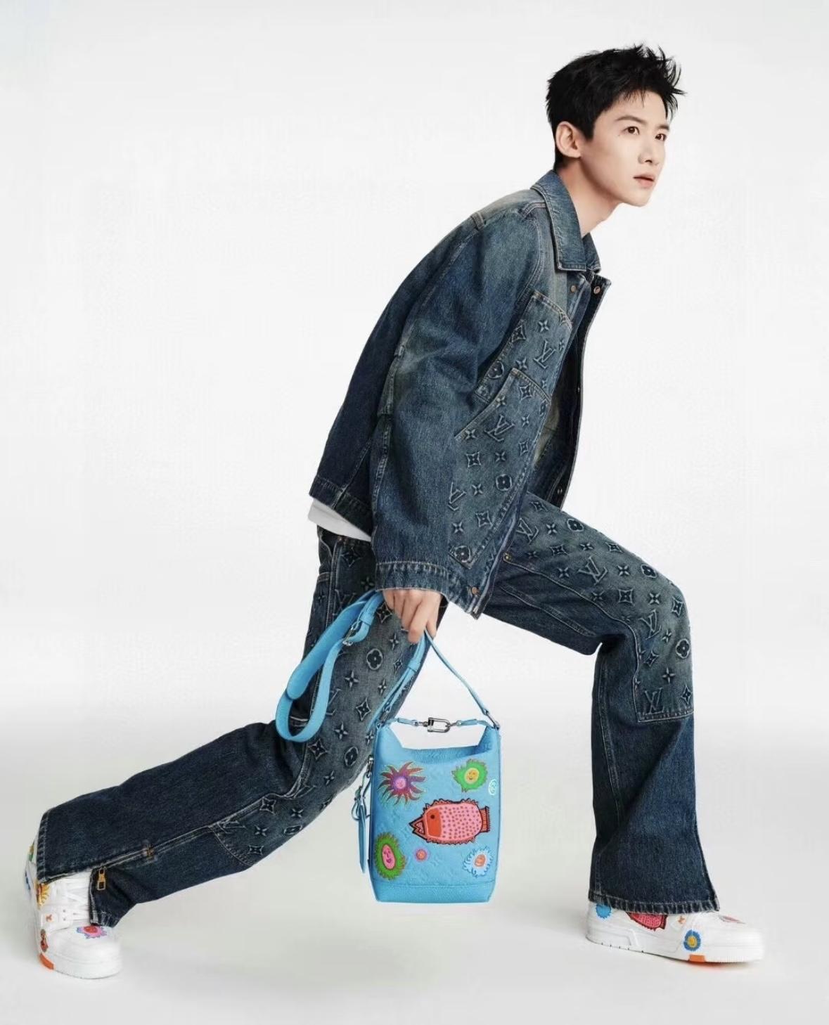 루이비통 엠보싱 청바지 (해외배송)