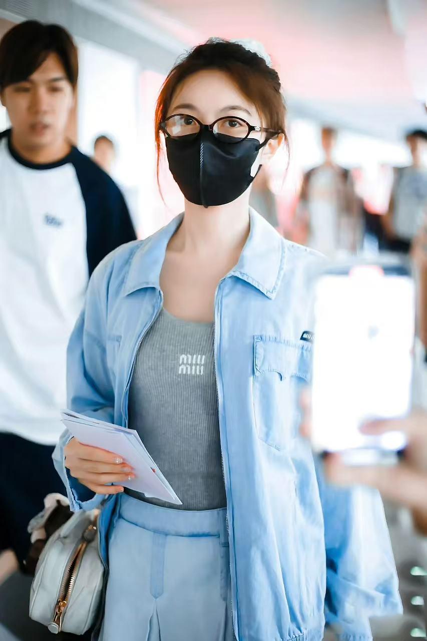 미우미우 자켓 (해외배송)