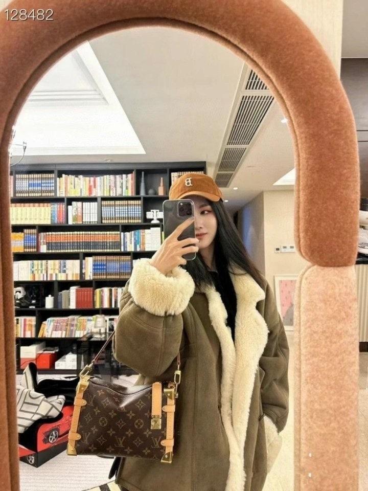 루이비통 사이드 트렁크 숄더백 (국내배송)