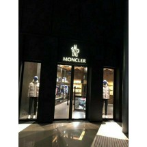 몽클레어 M자수로고 울니트 (국내배송)