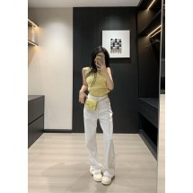 루이비통 자수 로고 데님 팬츠 2컬러 (해외배송)