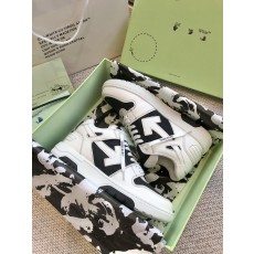 오프화이트 커플 운동화 (해외배송)