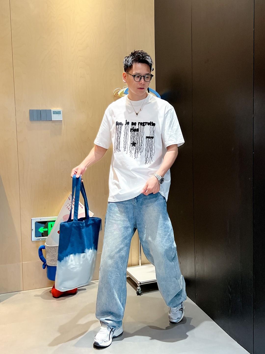 디올 반팔 티셔츠 (해외배송)
