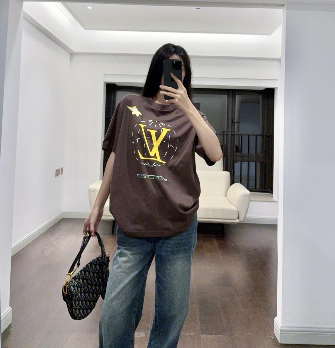 루이비통 반팔 티셔츠 (해외배송)