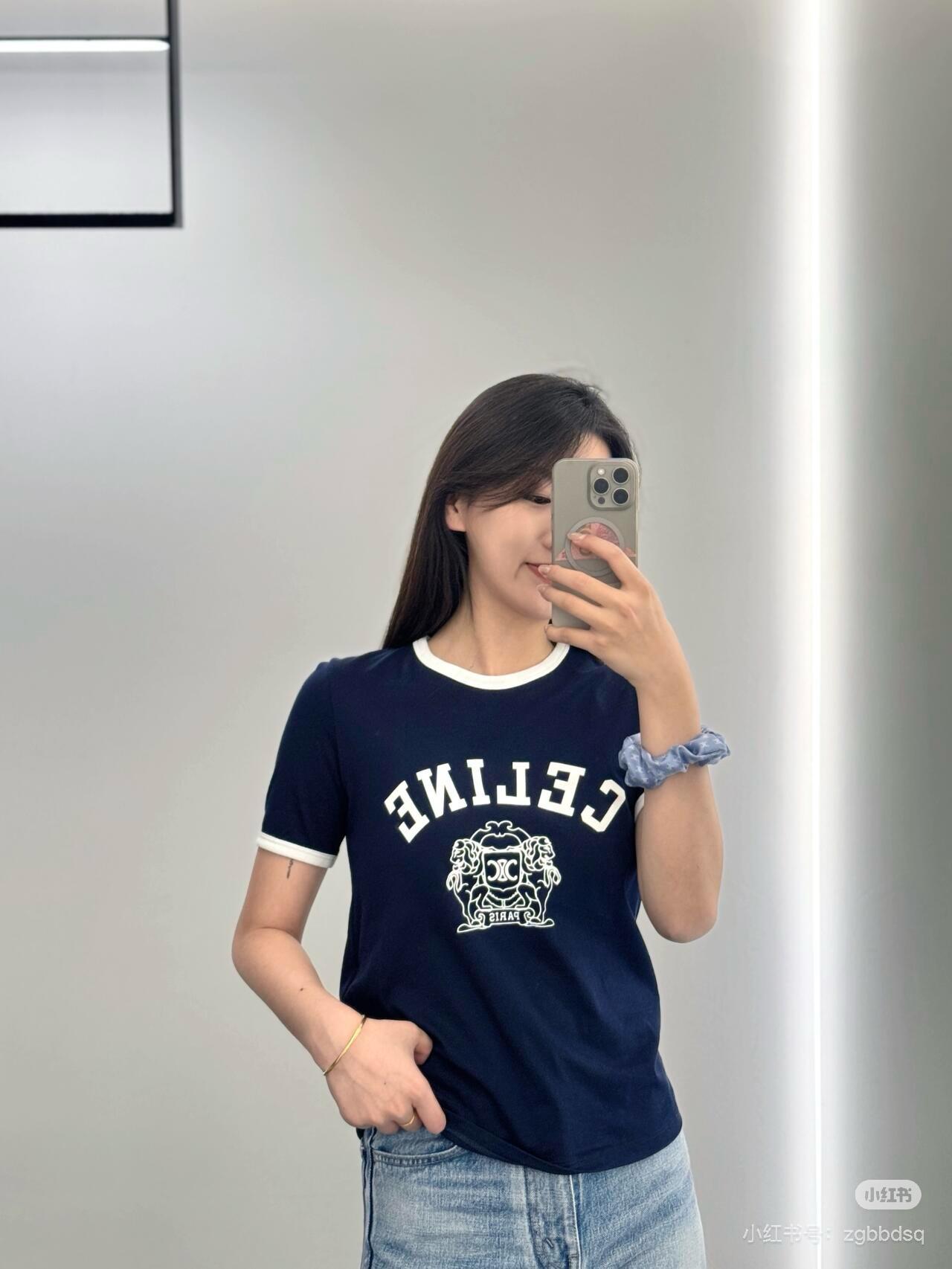 셀린느 반팔 티셔츠 (해외배송)