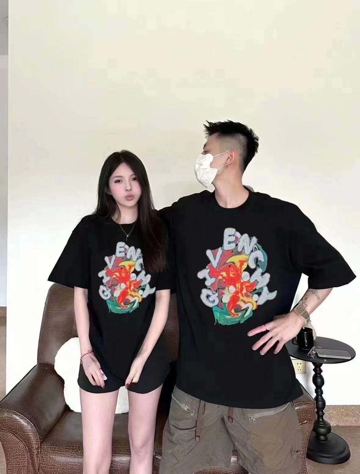 지방시 레터 플로럴 반팔 티셔츠 (해외배송)