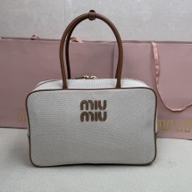 미우미우 볼링백 (해외배송)