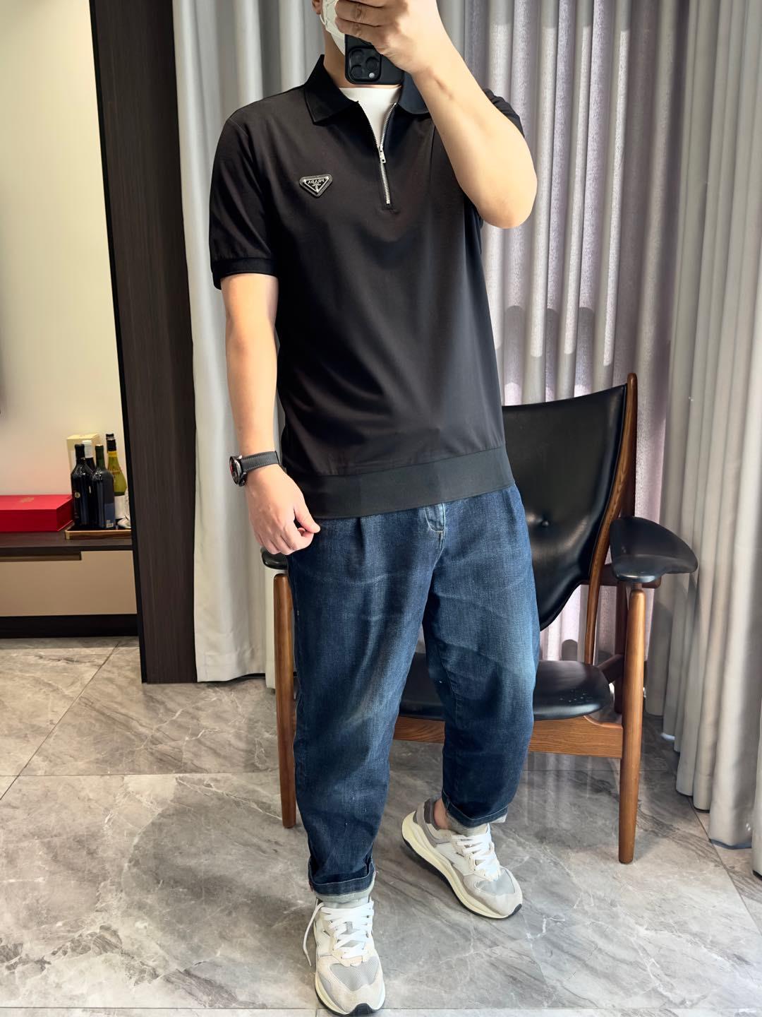 프라다 지퍼 프런트 라펠 반팔 폴로 2컬러 (해외배송)