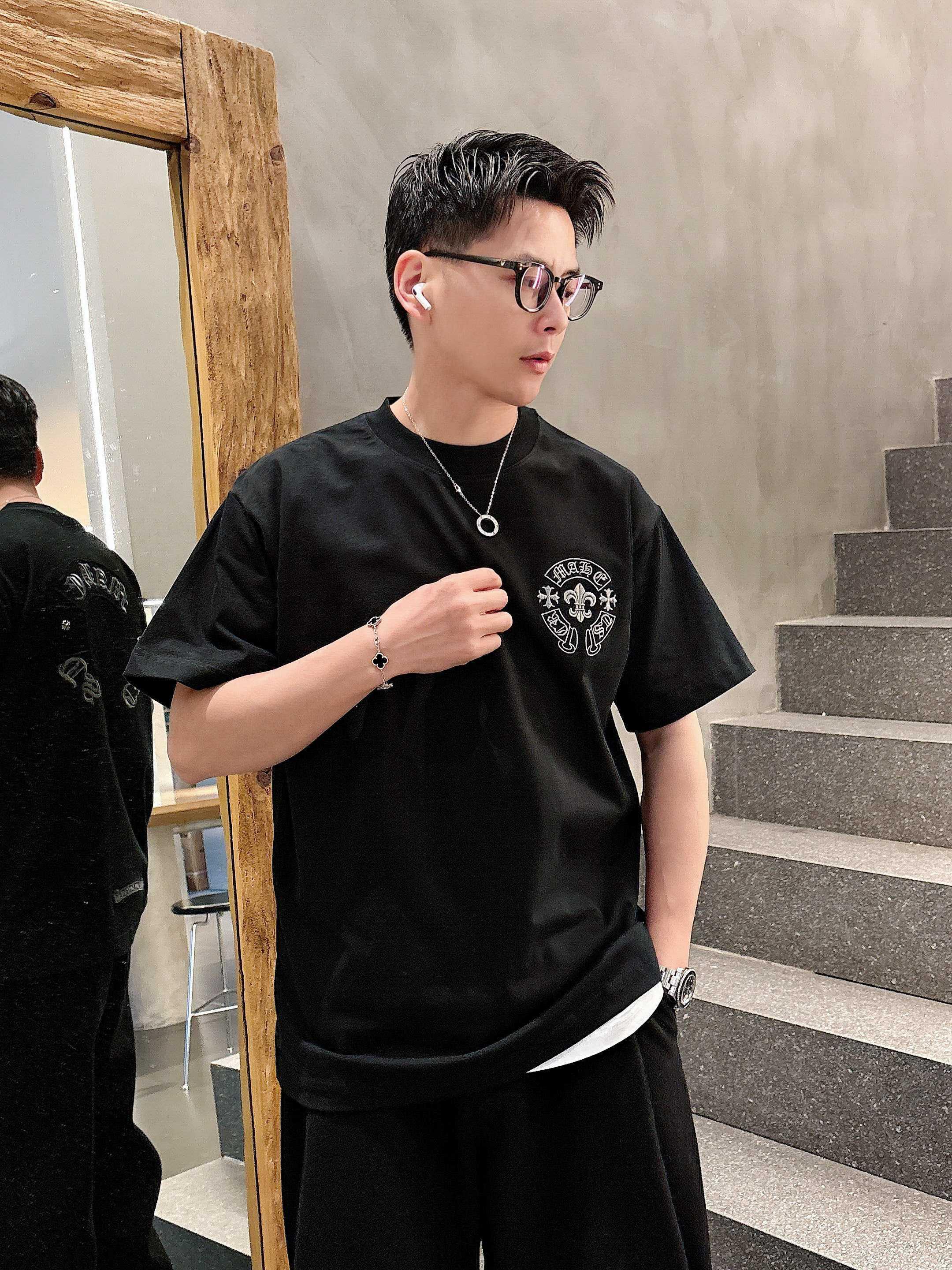 크롬하츠 반팔 티셔츠 (해외배송)