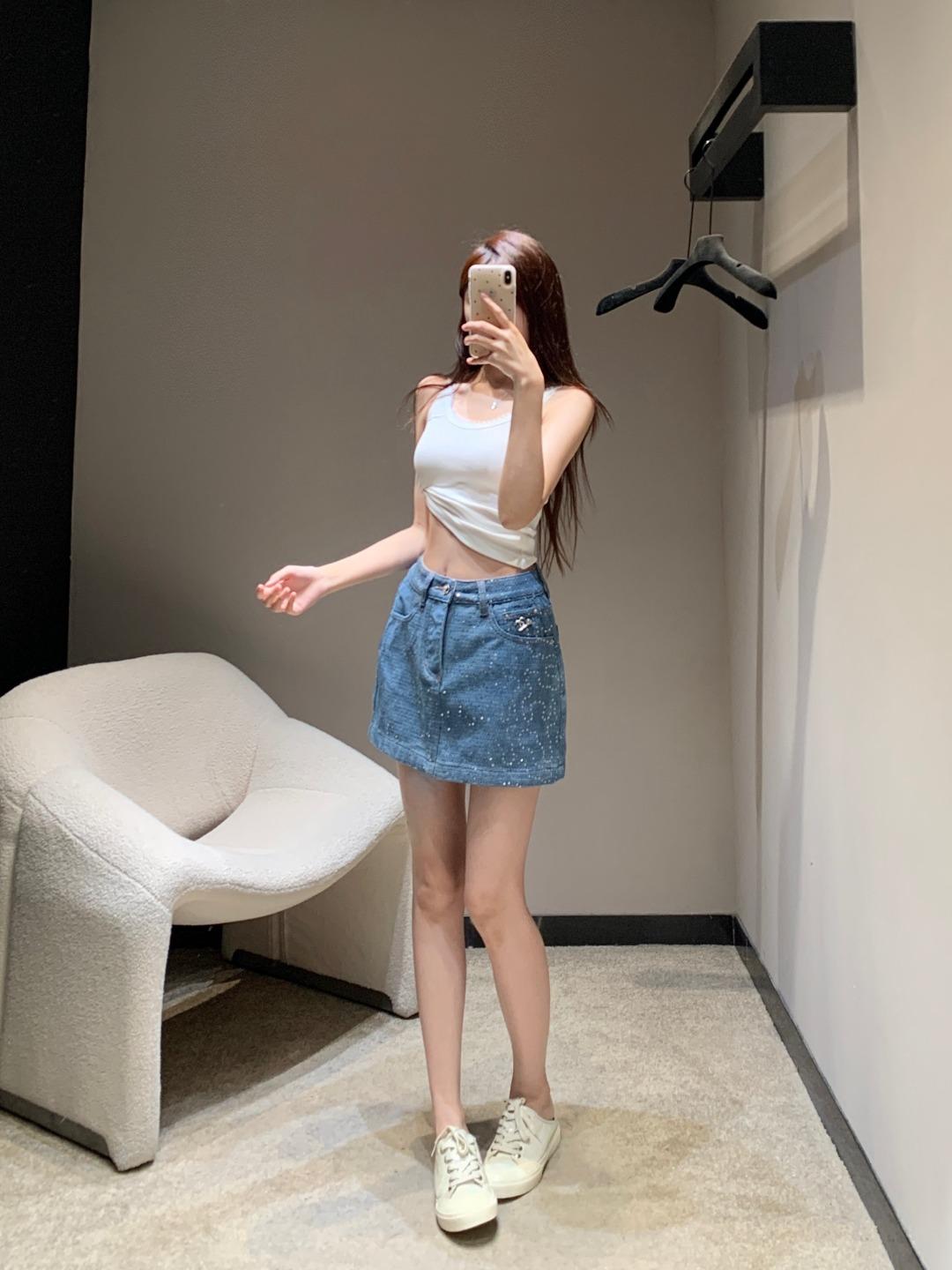 샤넬 여름 헤비 스팽글 데님 스커트 (해외배송)