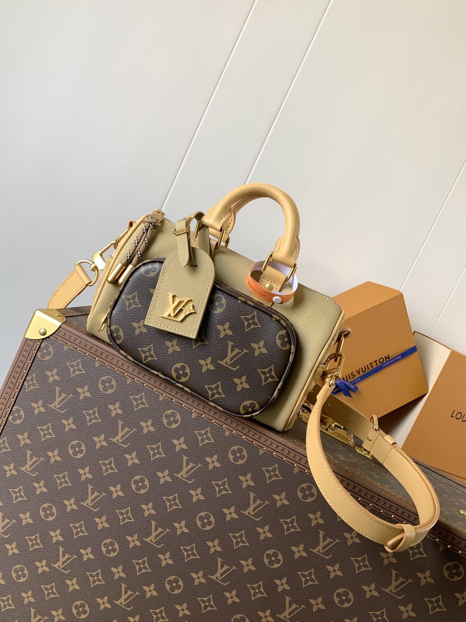 루이비통 Keepall Bandoulière 25 핸드백 (해외배송)