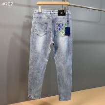 루이비통 24FW 모노그램 블랙탭 워싱 데님 팬츠 (국내배송)