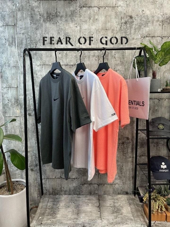 피어오브갓 자수 피그먼트티 (국내배송)