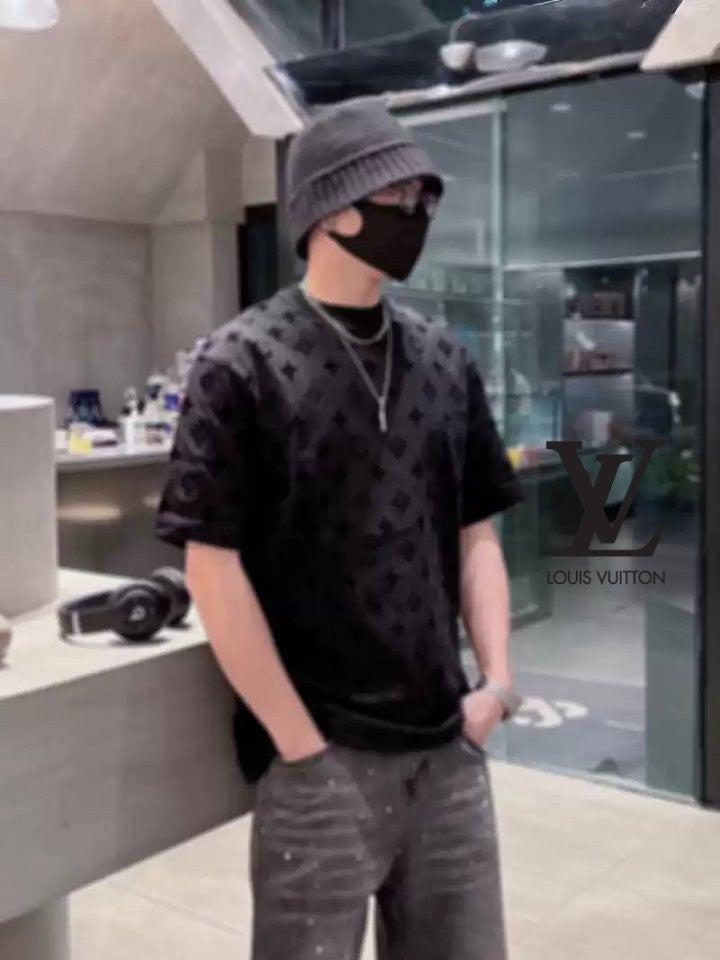루이비통 LOUISVUITTON 모노그램 전판 패턴 티셔츠 (국내배송)