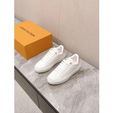 루이비통 커플 화이트 슈즈 (해외배송)