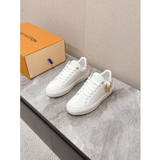 루이비통 커플 화이트 슈즈 (해외배송)