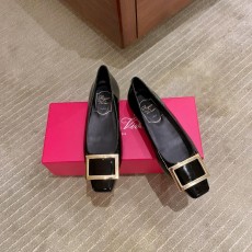 로저비비에 메탈 버클 플랫 슈즈 (해외배송)