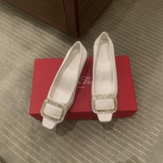 로저비비에 스퀘어 버클 라인스톤 힐 슈즈 (해외배송)