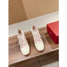 로저비비에 플라워 다이아몬드 버클 메리제인 슈즈 (해외배송)
