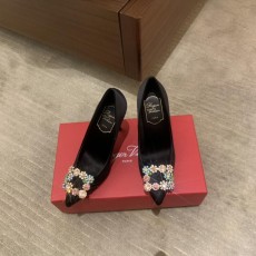 로저비비에 다이아몬드 버클 실크 하이힐 (해외배송)