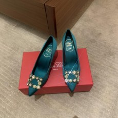 로저비비에 다이아몬드 버클 실크 하이힐 (해외배송)