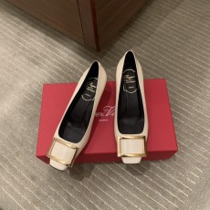 로저비비에 트롬펫 힐 (해외배송)