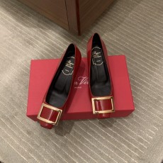 로저비비에 트롬펫 힐 (해외배송)