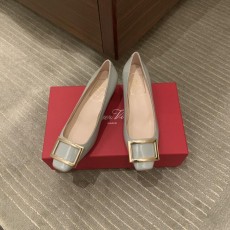 로저비비에 트롬펫 힐 (해외배송)