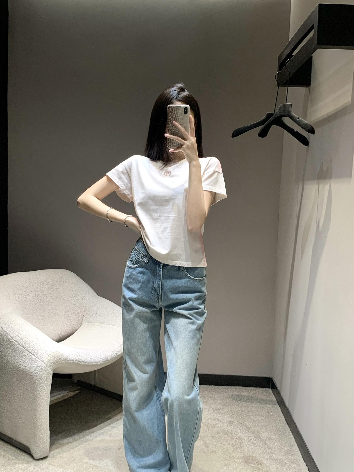 디올 레터 자수 라운드넥 플라잉 슬리브 티셔츠 (해외배송)