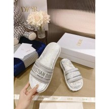 디올 디웨이 뮬 슬리퍼 (국내배송)