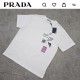 프라다 멀티로고 라운드 티셔츠 남여공용 화이트 (국내배송)