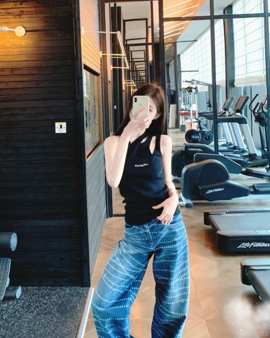 디올 여성 나시티 2컬러 (해외배송)