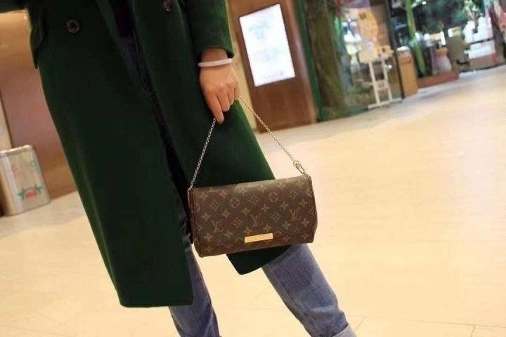 루이비통 모노 페이보릿 (국내배송)