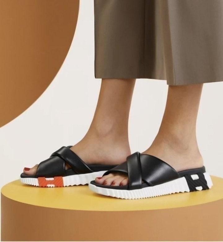 에르메스 인프라 샌들 슬리퍼 (국내배송)