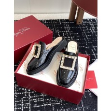 로저비비에 스퀘어 버클 하프 슬리퍼 (해외배송)