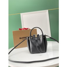 버버리 버킷백 (정품급 해외배송)