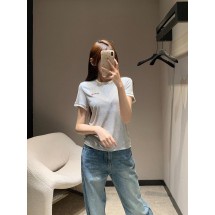미우미우 레터 자수 라운드넥 반팔 티셔츠 (해외배송)