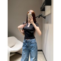 미우미우 25Ss 신상 여름 섹시 V넥 핫 다이아몬드 반팔 티셔츠 (해외배송)