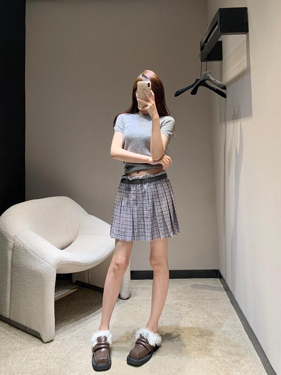 프라다 25SS 신상품 봄 여름 레터 프린트 라운드넥 반팔 티셔츠 (해외배송)