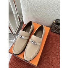 에르메스 데스틴 레트로 켈리 버클 로퍼 (해외배송)