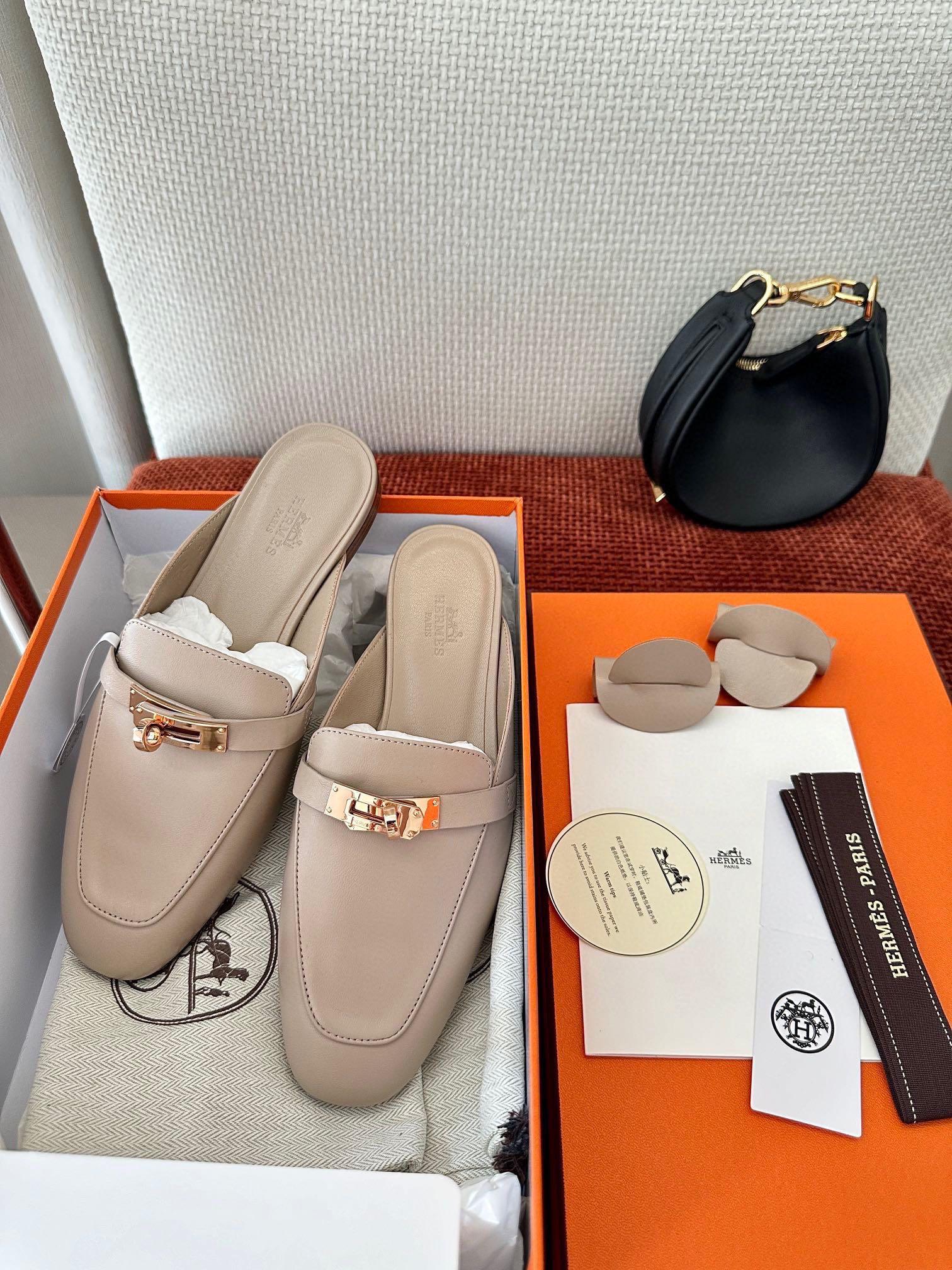 에르메스 클래식 켈리 버클 OZ 뮬 (해외배송)