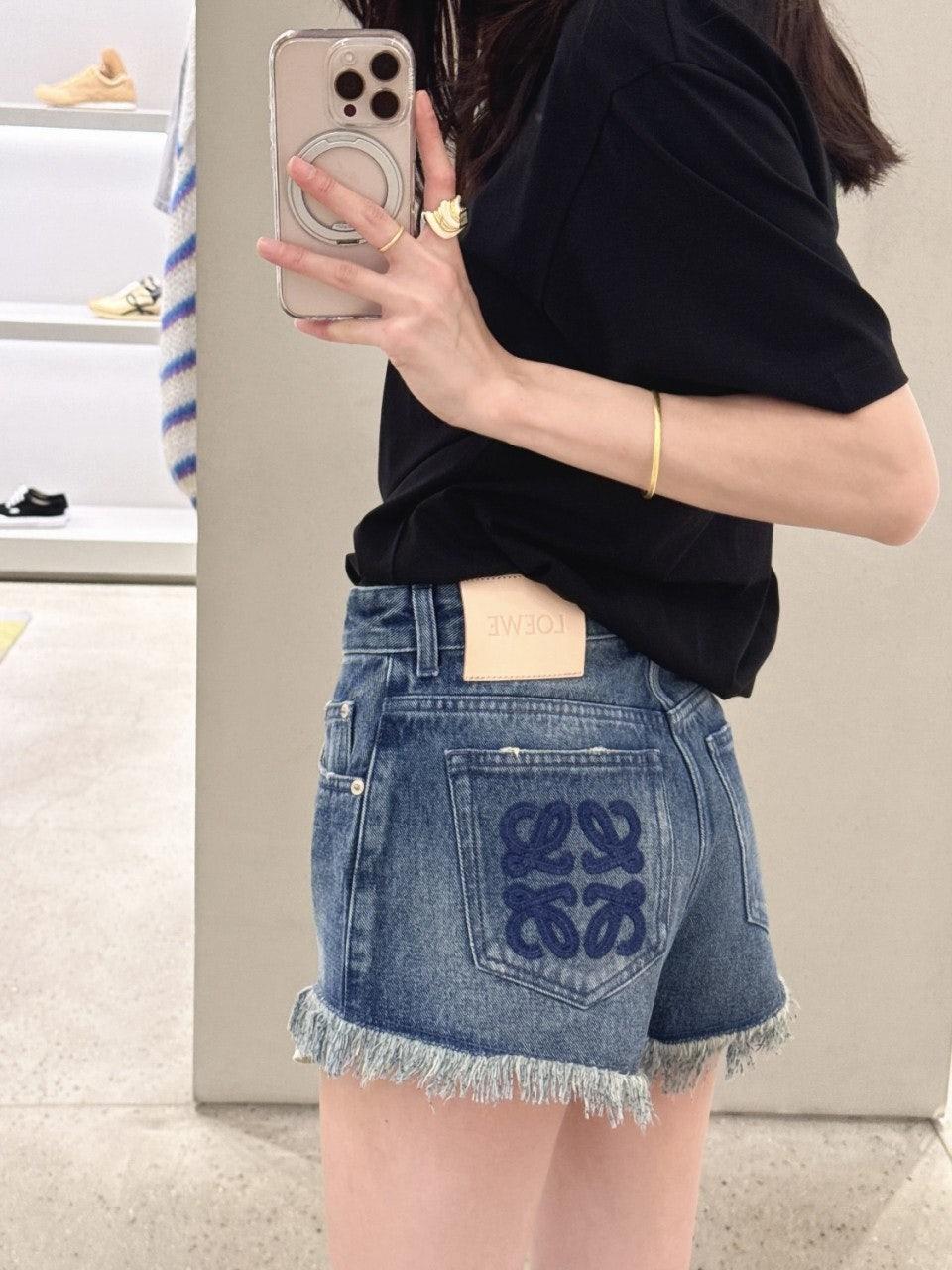 로에베  로우 엣지 워시드 캐주얼 데님 반바지 (해외배송)