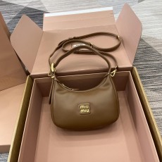 미우미우 호보백 (해외배송)