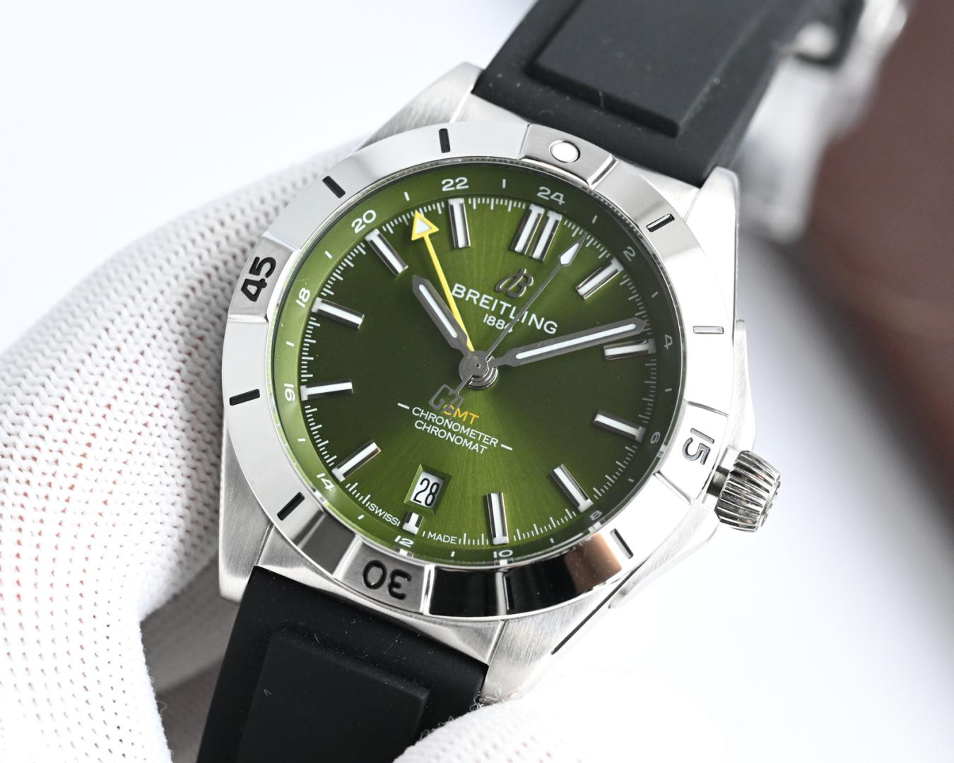 브라이틀링 BREITLING 기계식 크로노그래프 시리즈 크로노맷 오토매틱 GMT 40 (해외배송)