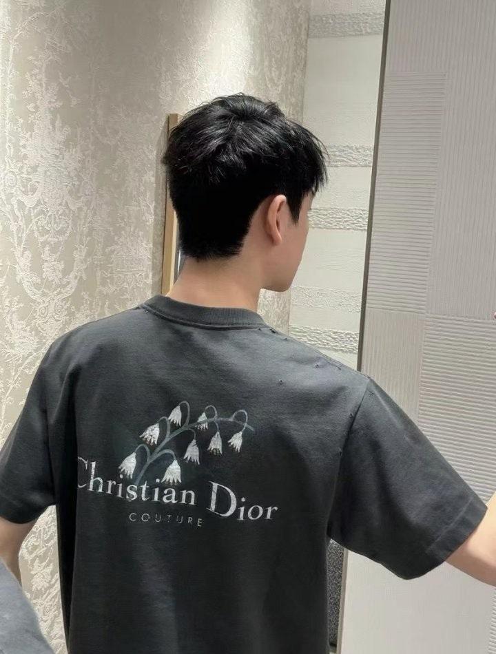 디올 은방울꽃 티셔츠 (국내배송)